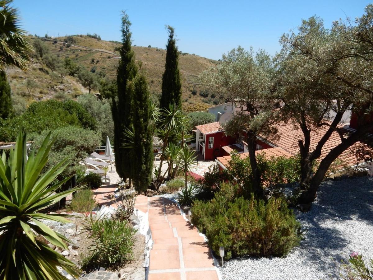 Bed And Breakfast Lagabella Sedella Екстериор снимка