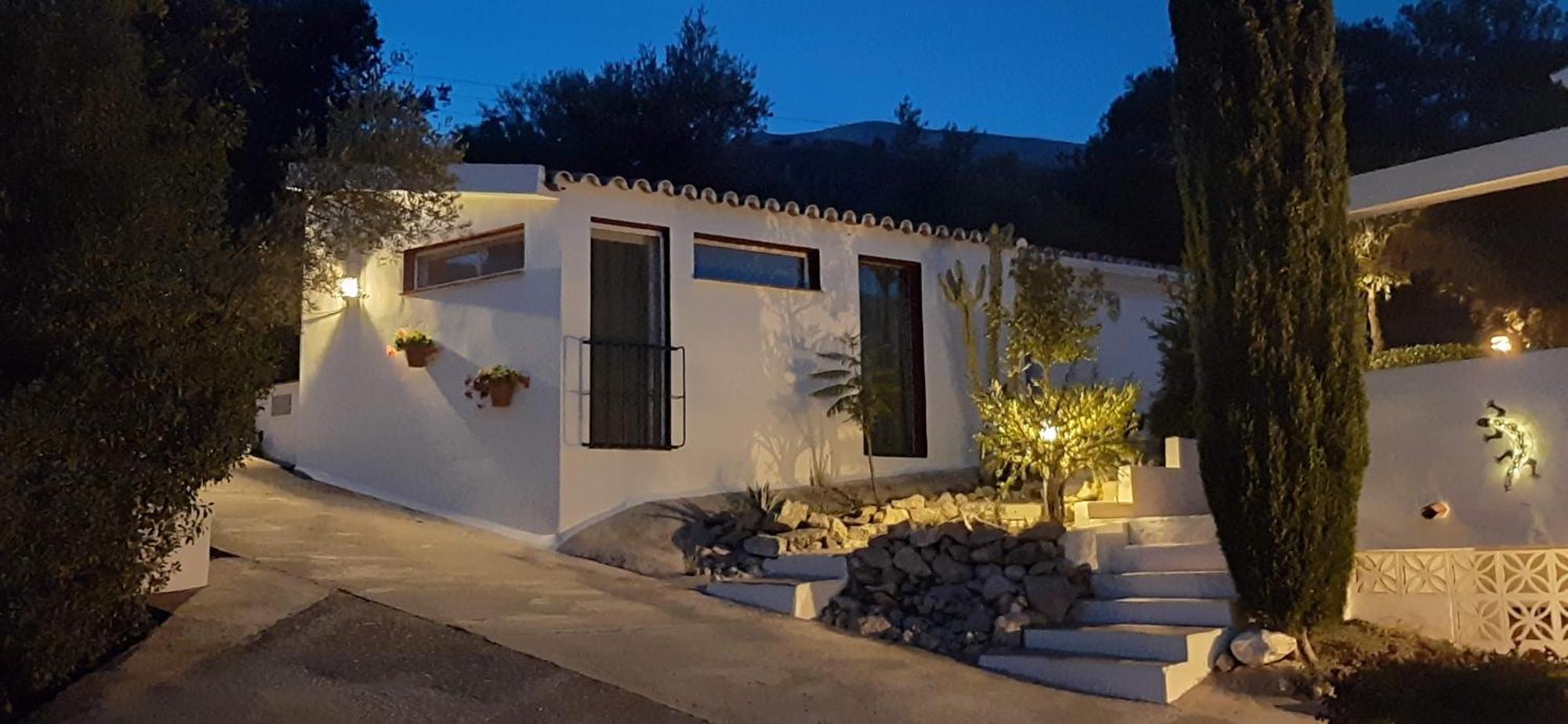 Bed And Breakfast Lagabella Sedella Екстериор снимка